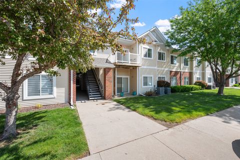 Condo For Sale - 10325 Essex Drive #11<br/> Johnston, IA 50131