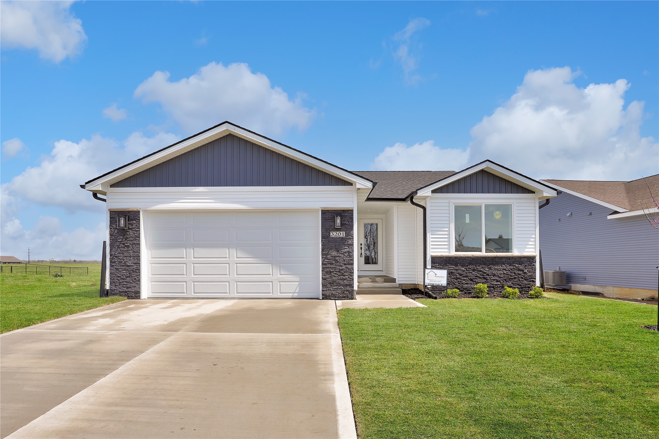 3201 Brook Landing Court, Des Moines, Iowa image 1