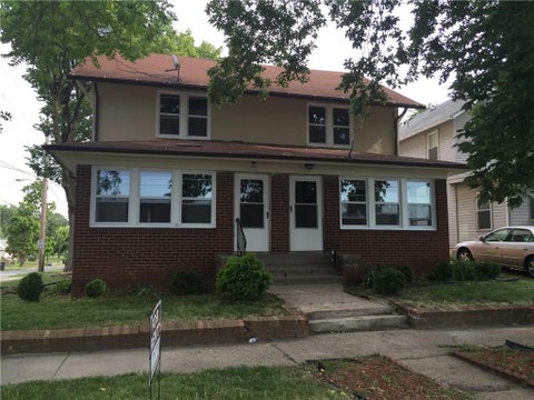 Homes For Sale - 1527 Forest Avenue<br/> Des Moines, IA 50314