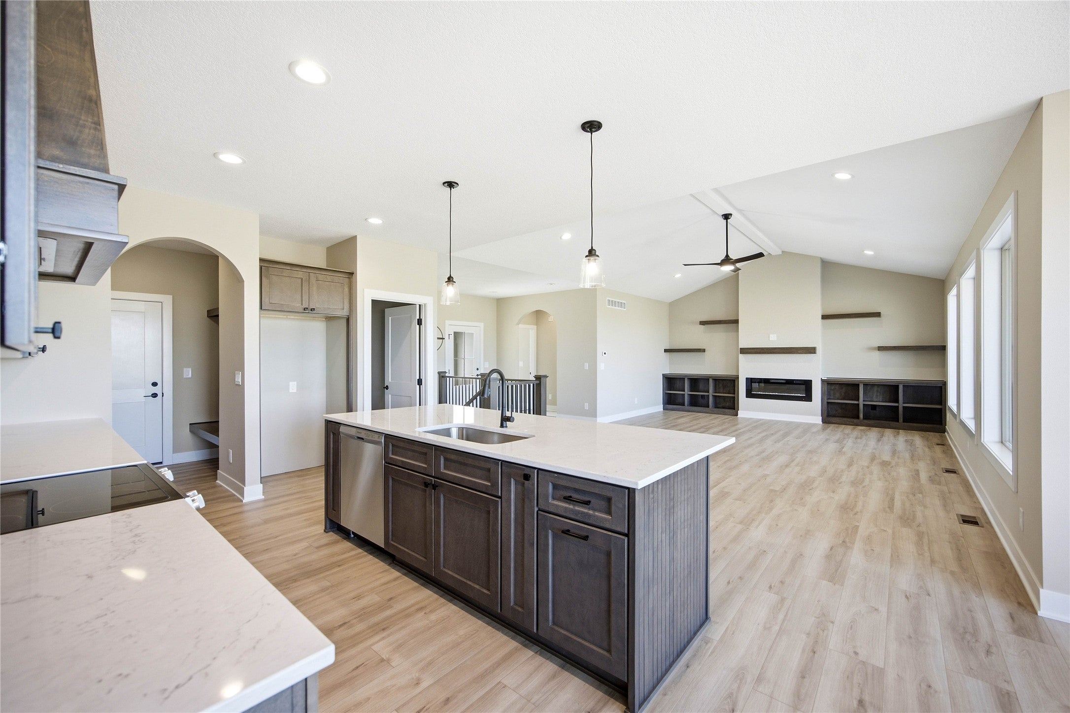 2610 Ponte Place