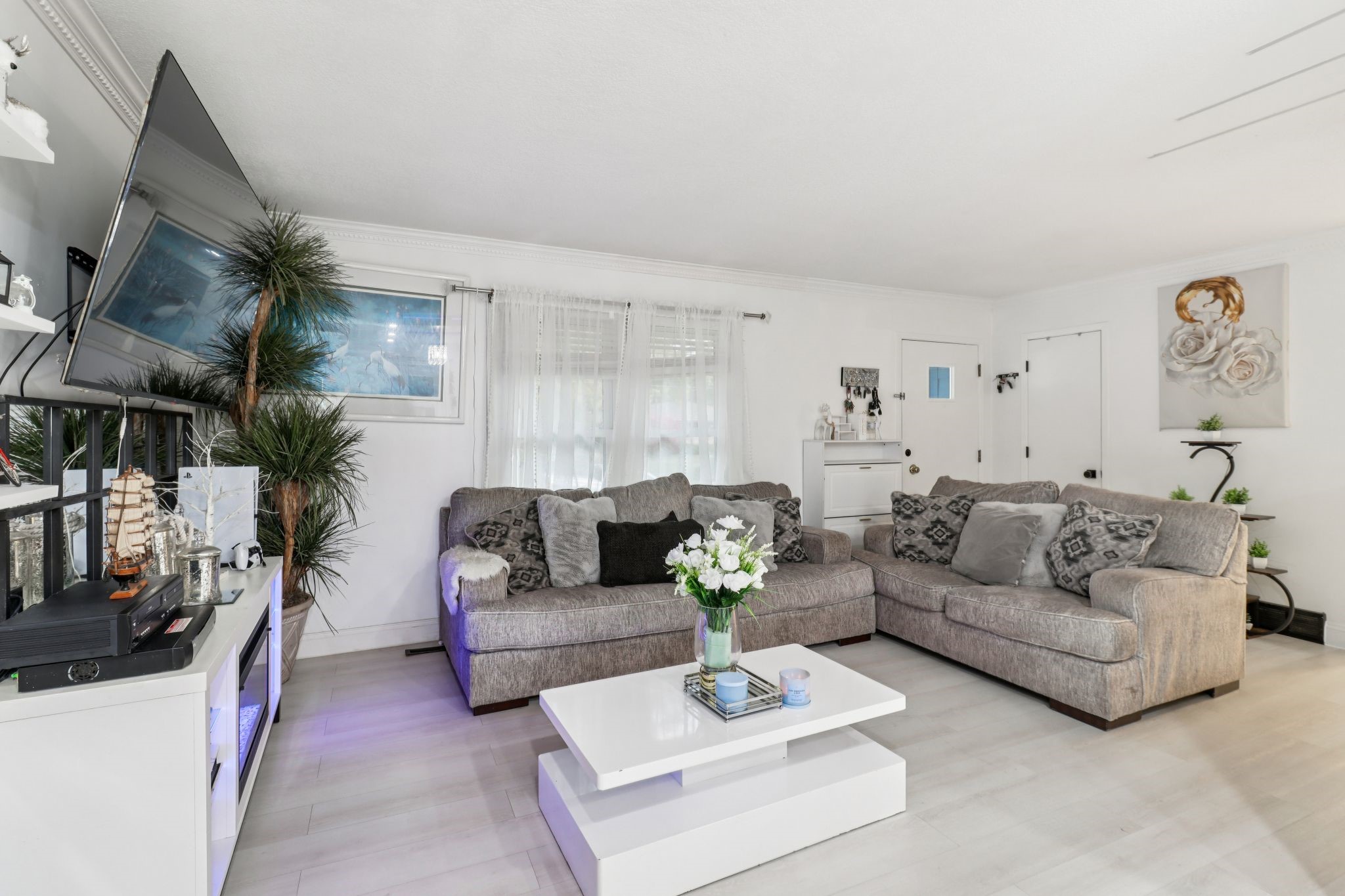 3130 Jefferson Avenue