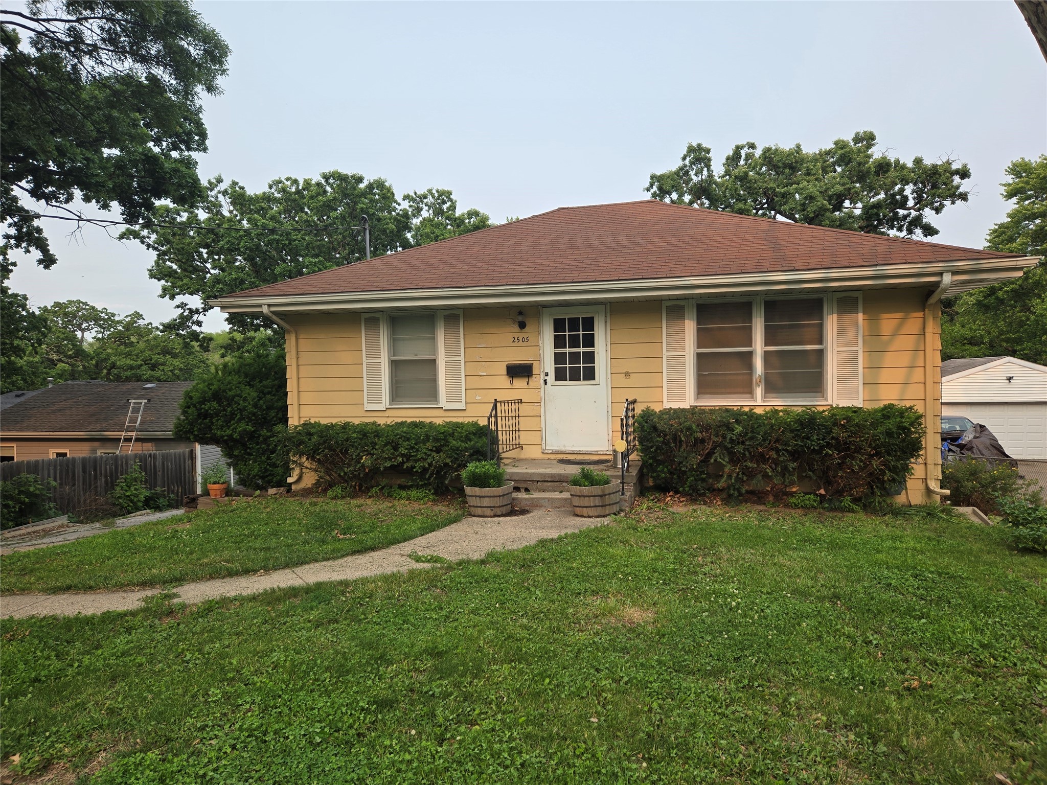 2505 S Union Street, Des Moines, Iowa image 1