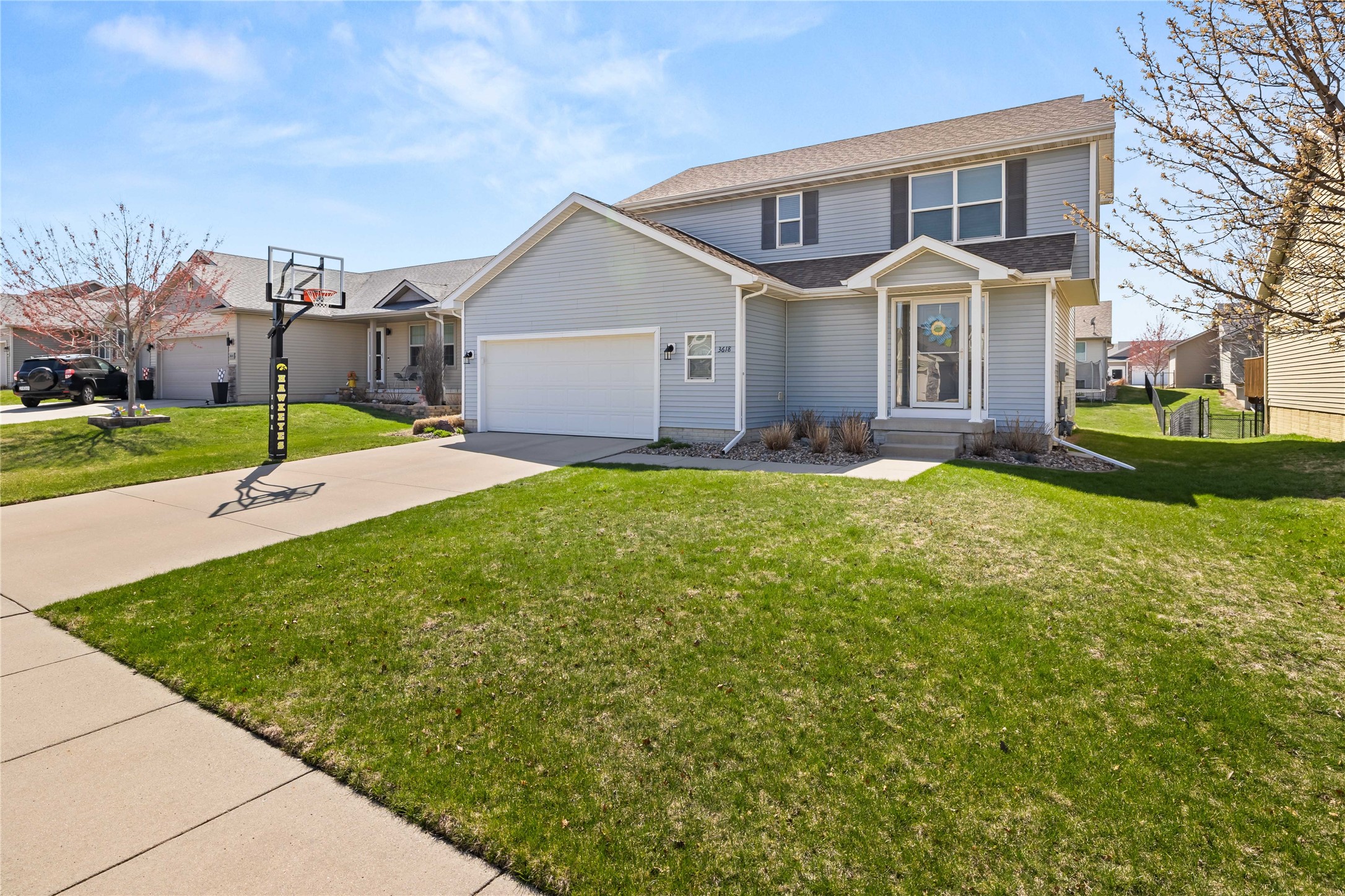 3618 162nd Street, Urbandale, Iowa image 2