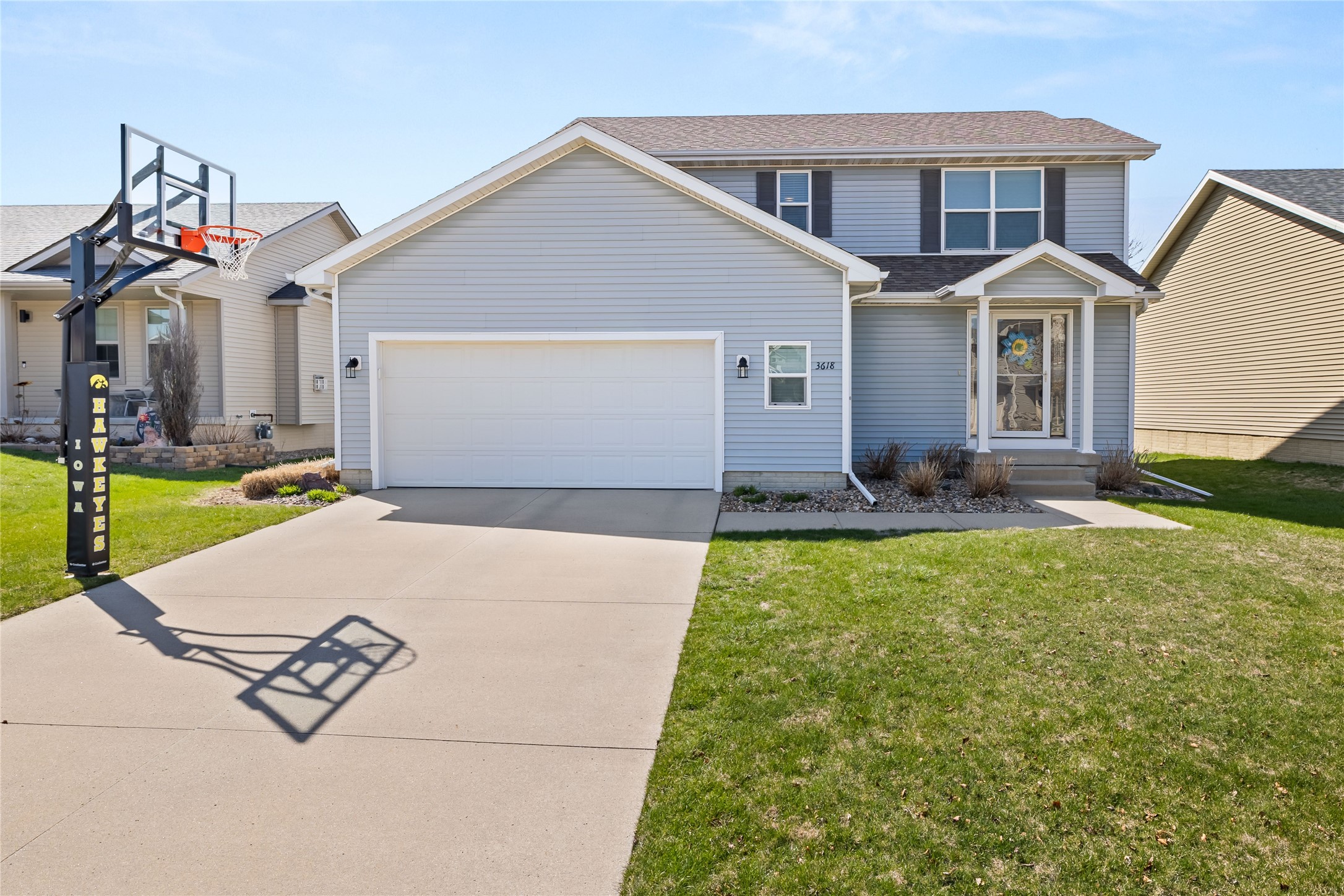 3618 162nd Street, Urbandale, Iowa image 1