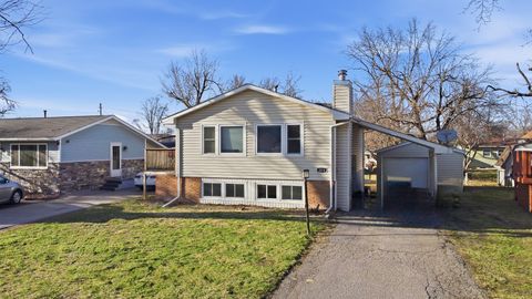 Homes For Sale - 2218 Warford Street<br/> Perry, IA 50220