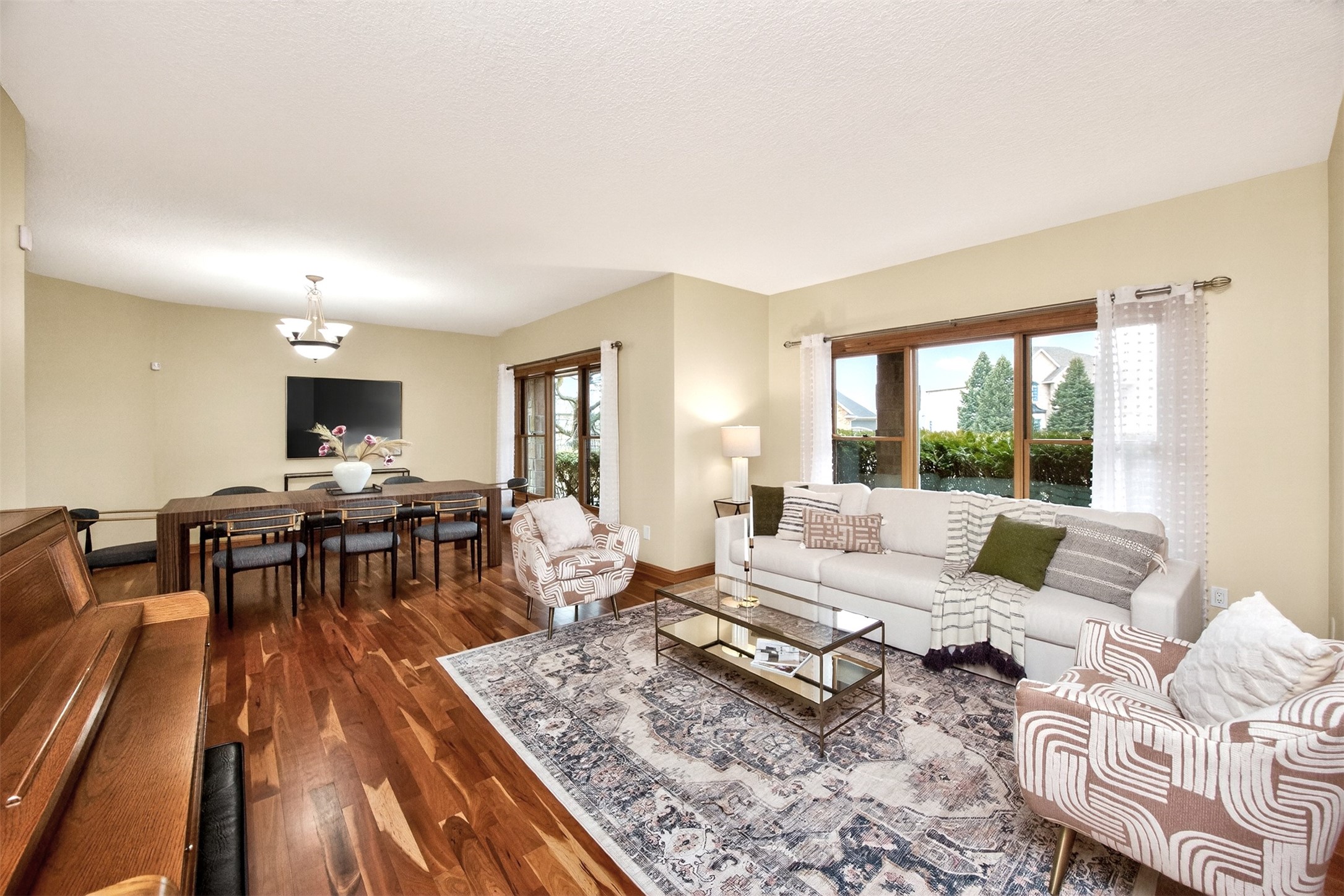 Ankeny, Iowa, 50021, United States, 5 Bedrooms Bedrooms, ,5 BathroomsBathrooms,Residential,Active,2023441