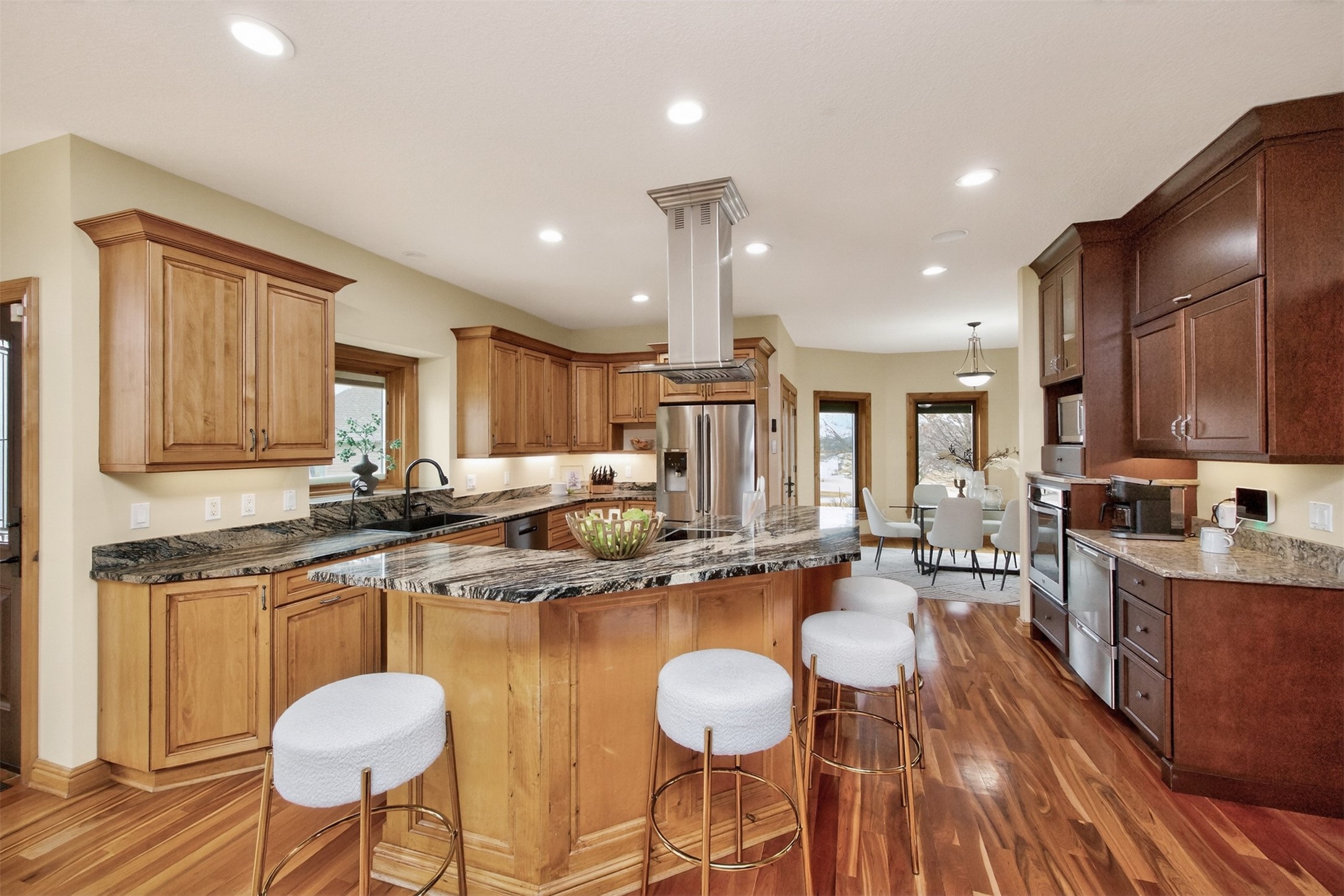 Ankeny, Iowa, 50021, United States, 5 Bedrooms Bedrooms, ,5 BathroomsBathrooms,Residential,Active,2023441