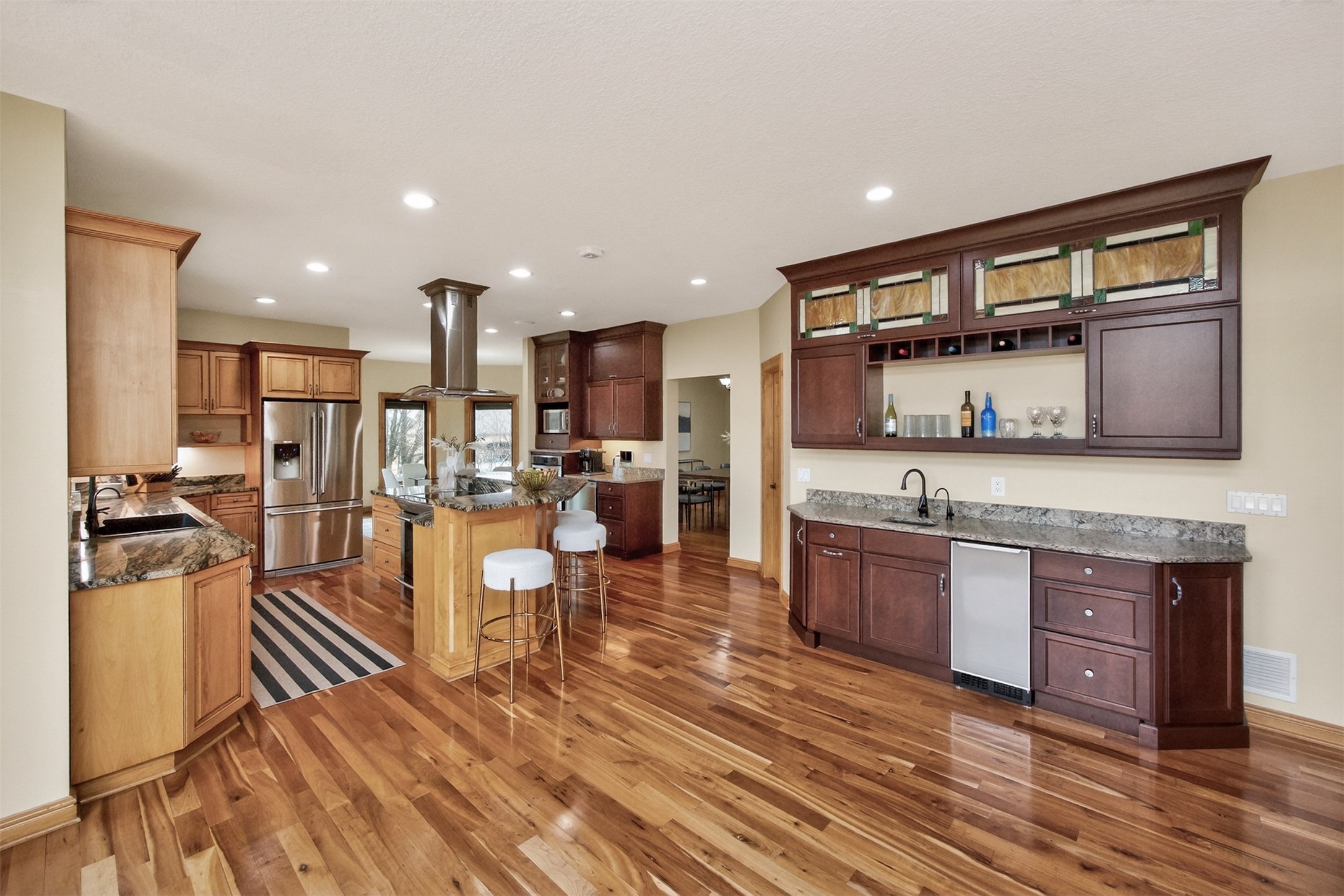 Ankeny, Iowa, 50021, United States, 5 Bedrooms Bedrooms, ,5 BathroomsBathrooms,Residential,Active,2023441
