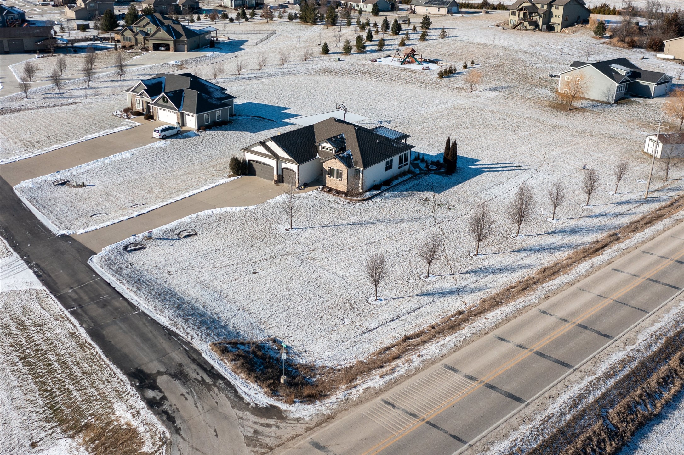 24977 Walnut Trail, Adel, Iowa image 3