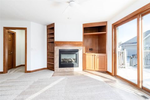 Condo For Sale - 126 SW 36th Lane<br/> Ankeny, IA 50023