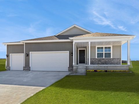 3005 Sweetwater Drive Des Moines IA 50320