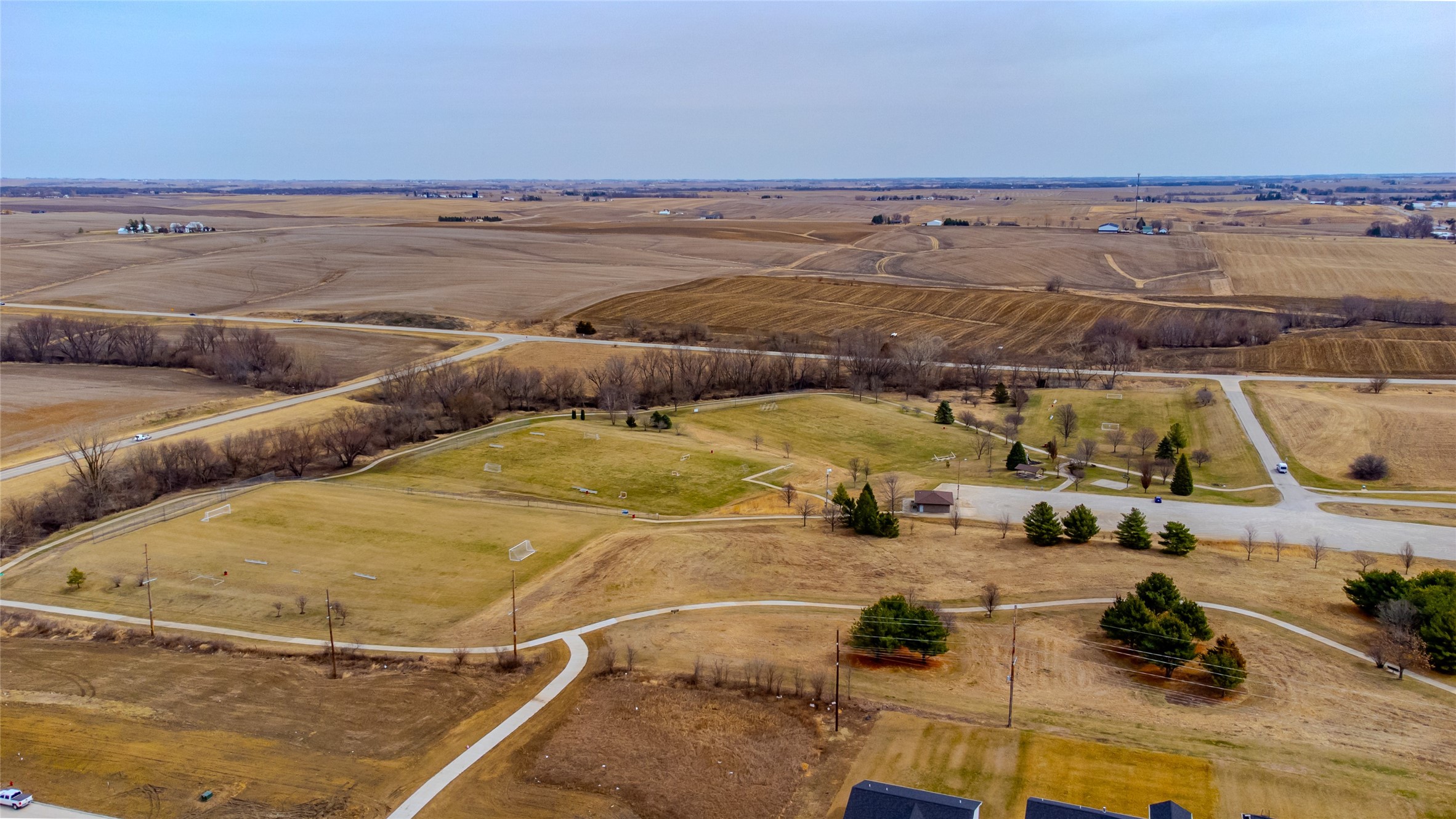 2389 N 8th Avenue, Newton, Iowa image 33