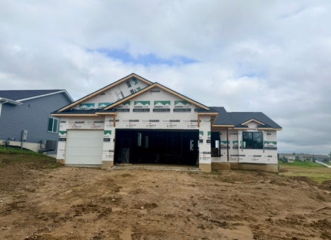 Homes For Sale - 218 S Walnut Drive<br/> Norwalk, IA 50211