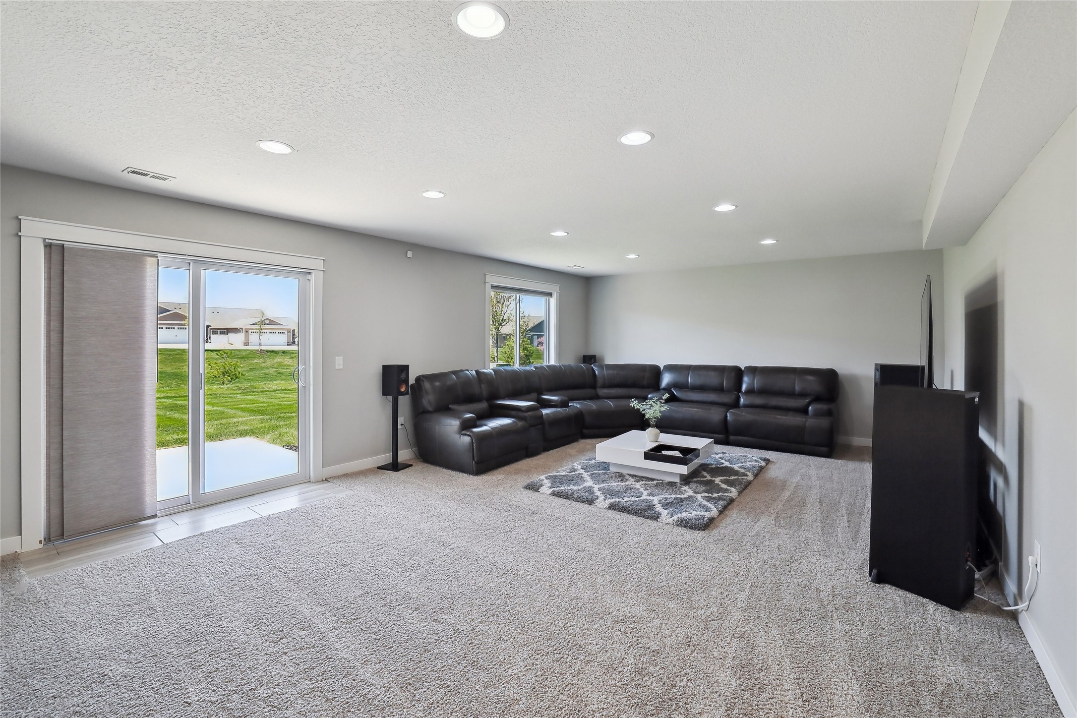 855 NE Addison Drive, Waukee, Iowa image 21