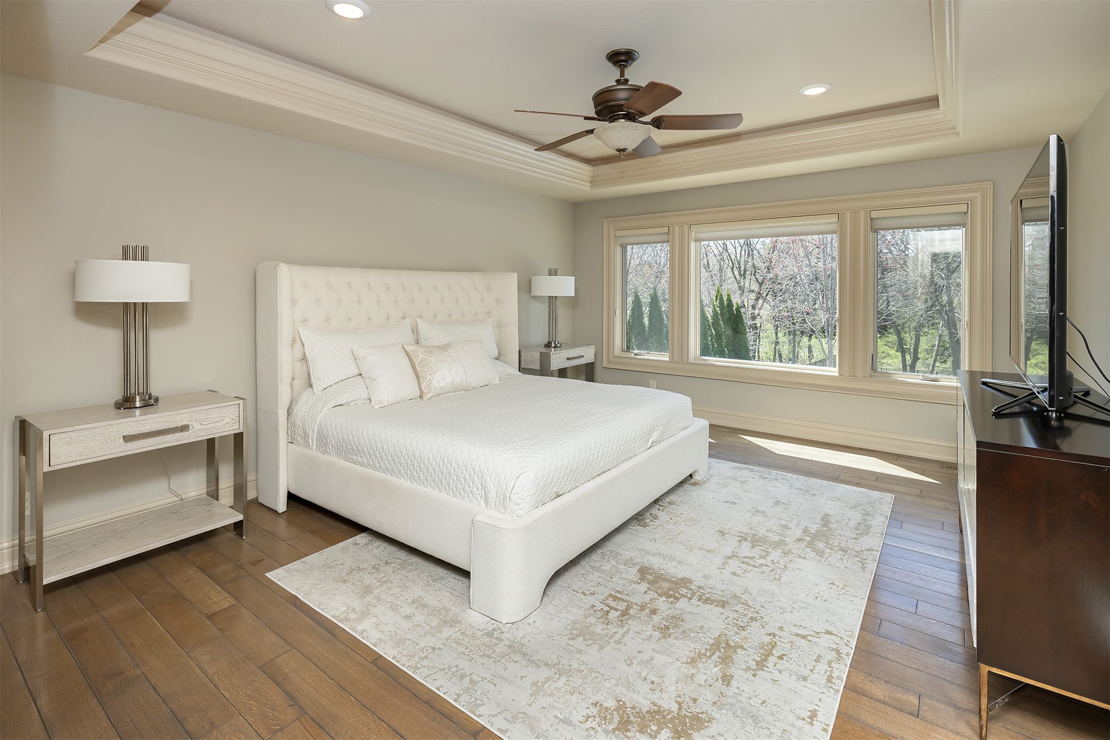 360 Painted Woods Drive, Waukee, Iowa image 13