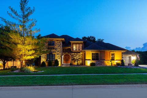 360 Painted Woods Drive Waukee IA 50263