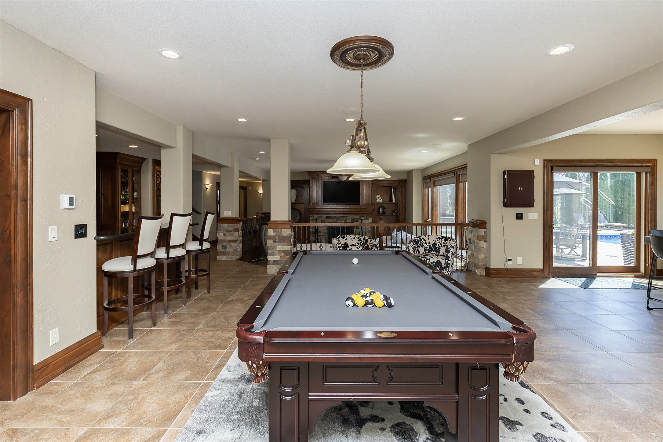 360 Painted Woods Drive, Waukee, Iowa image 22