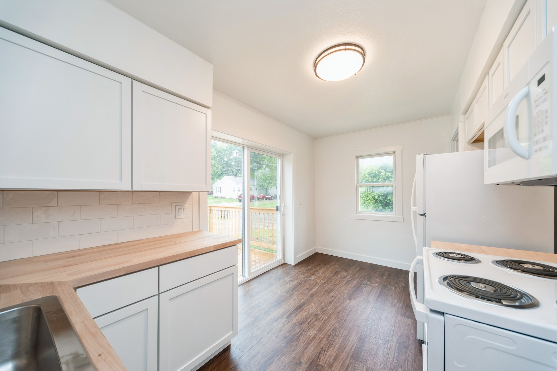 Des Moines, Iowa 50312, United States, 2 Bedrooms Bedrooms, ,1 BathroomBathrooms,Residential,Active,127675