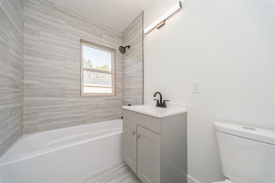 Des Moines, Iowa 50312, United States, 2 Bedrooms Bedrooms, ,1 BathroomBathrooms,Residential,Active,127675