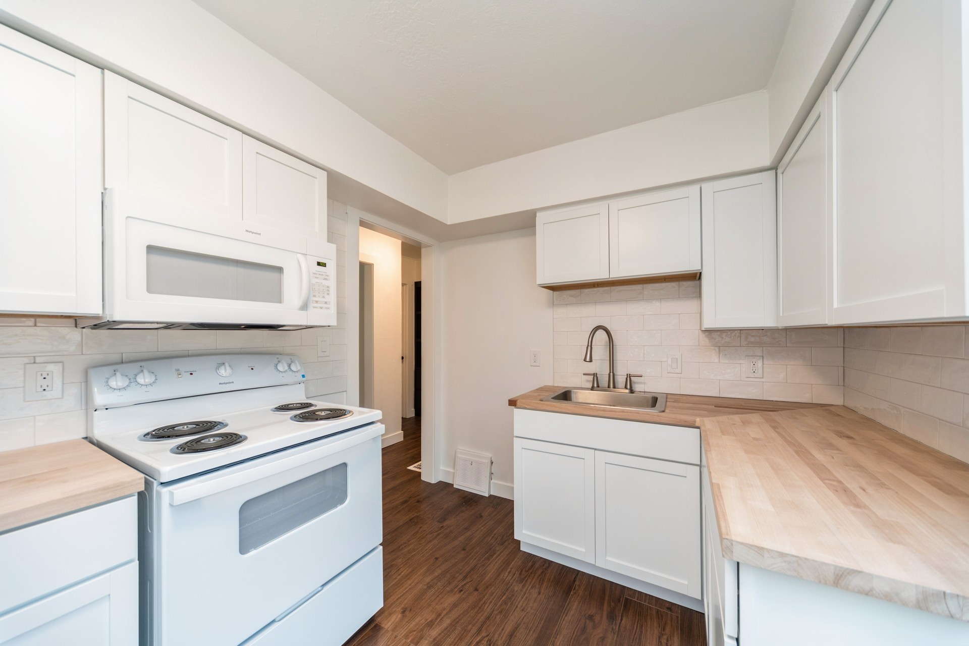 Des Moines, Iowa 50312, United States, 2 Bedrooms Bedrooms, ,1 BathroomBathrooms,Residential,Active,127675