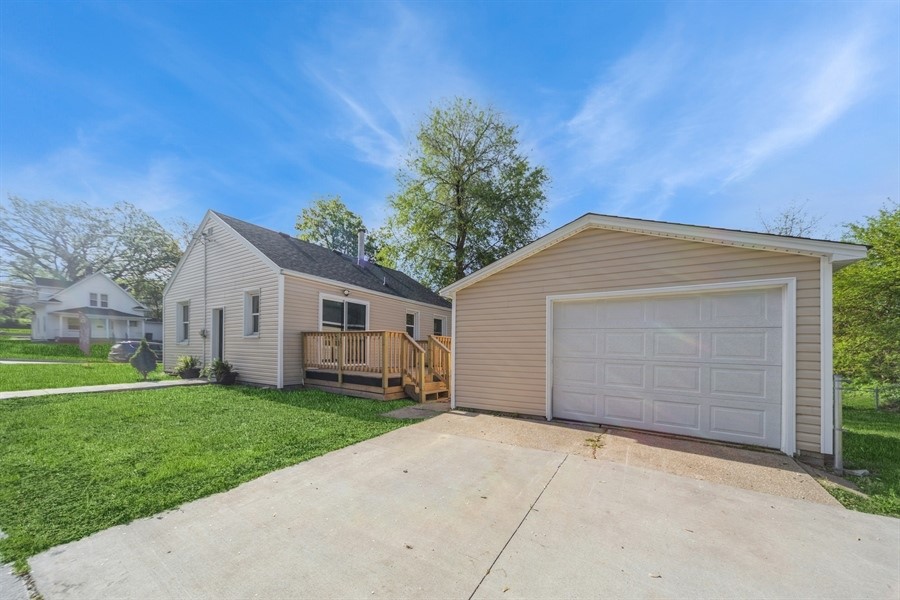 Des Moines, Iowa 50312, United States, 2 Bedrooms Bedrooms, ,1 BathroomBathrooms,Residential,Active,127675