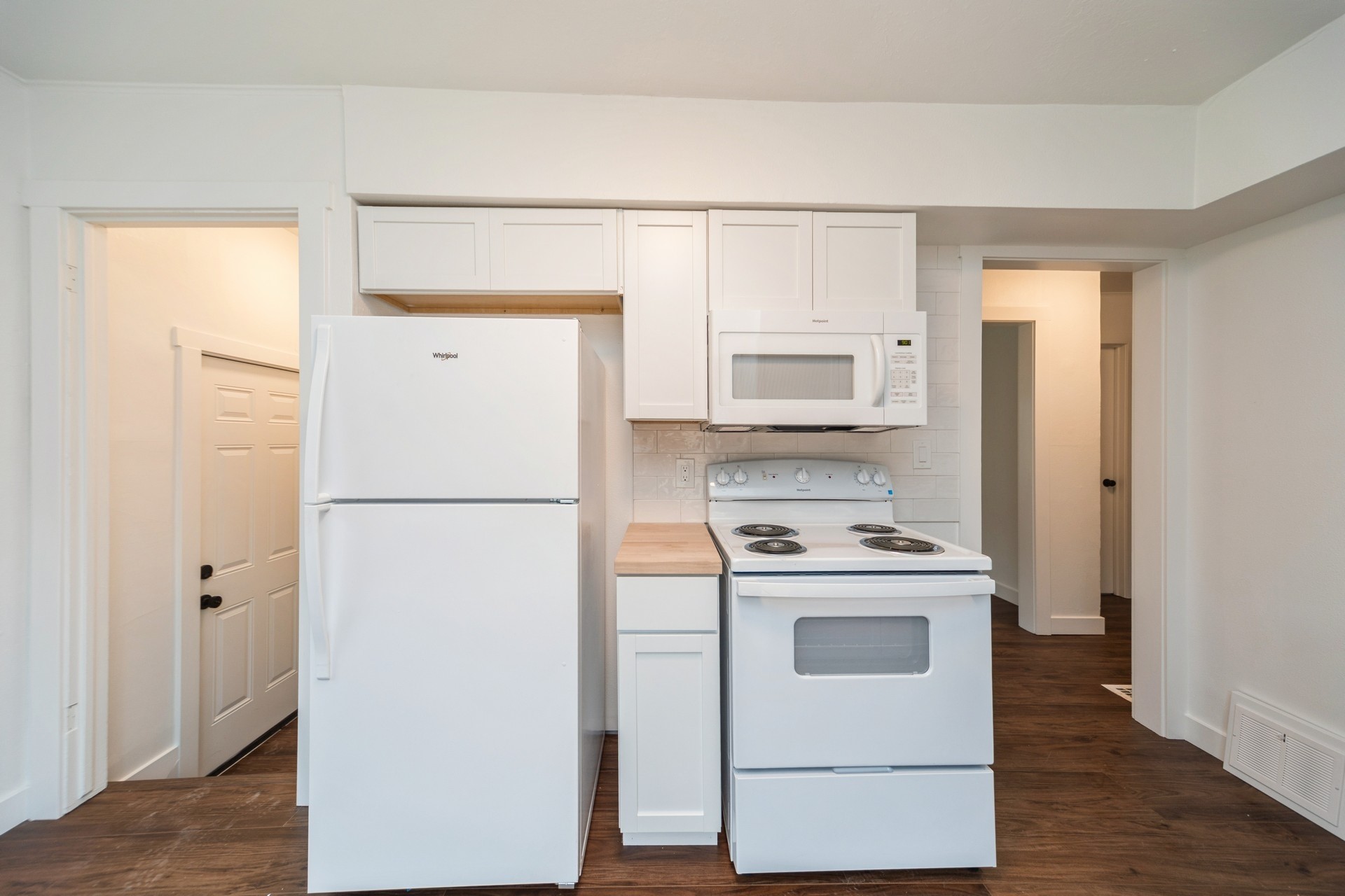 Des Moines, Iowa 50312, United States, 2 Bedrooms Bedrooms, ,1 BathroomBathrooms,Residential,Active,127675