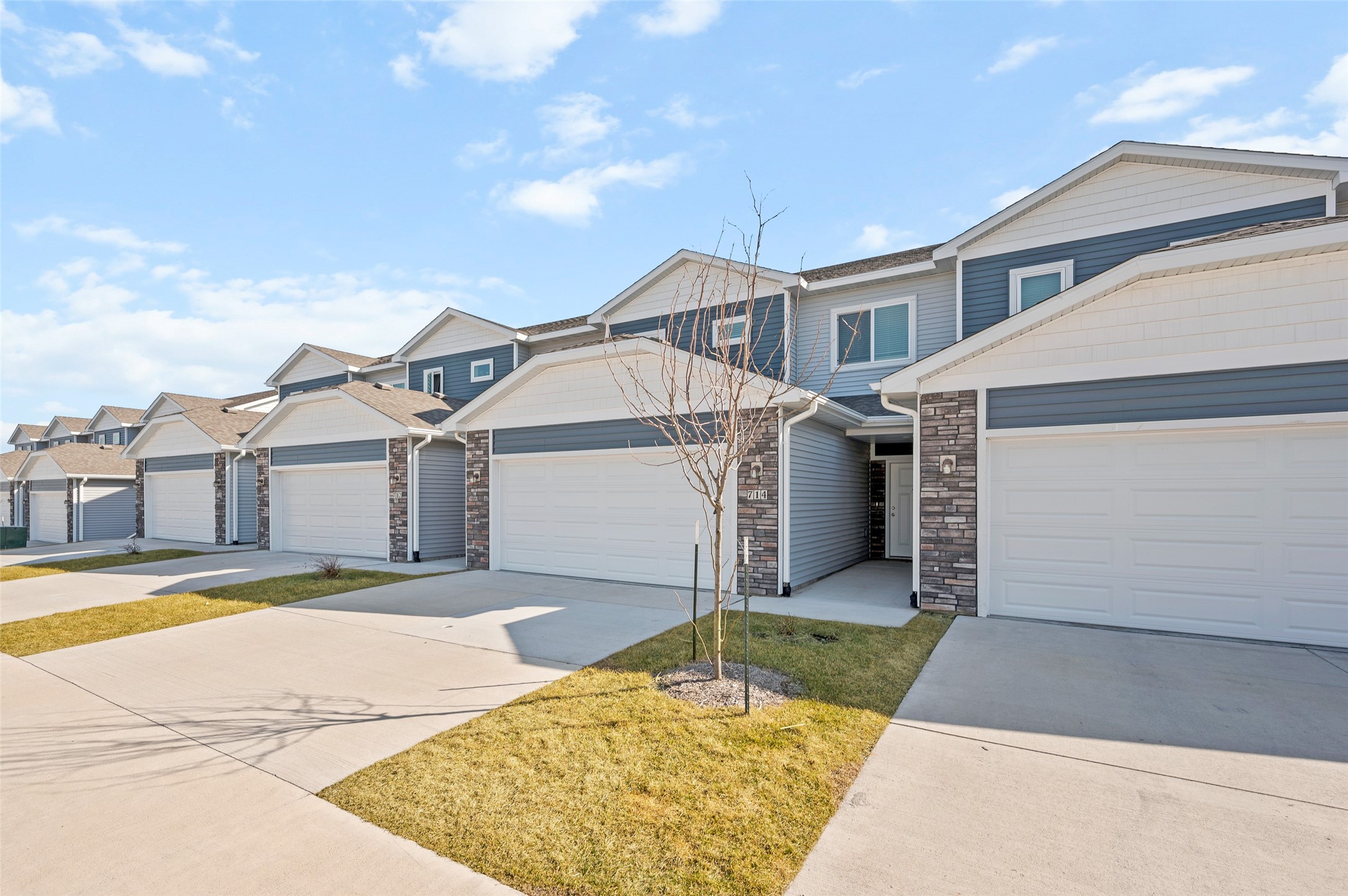 714 Umbra Place, Norwalk, Iowa image 2