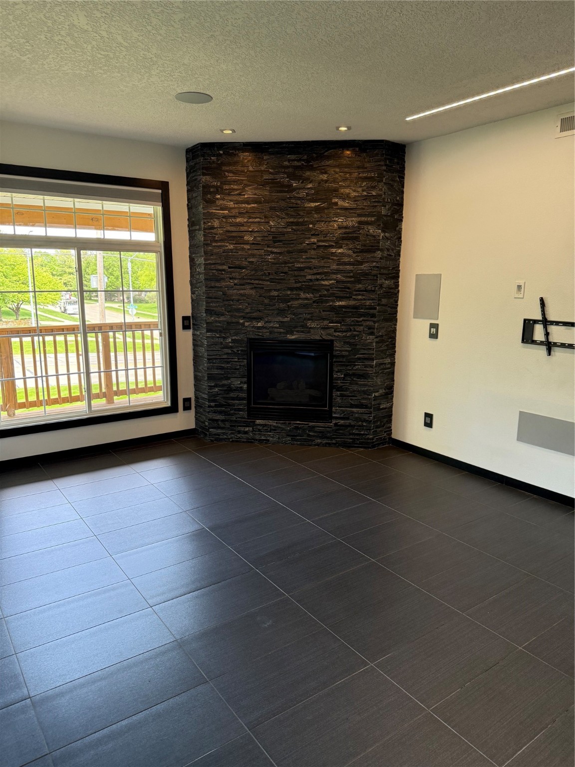 950 67th Street #321, West Des Moines, Iowa image 3