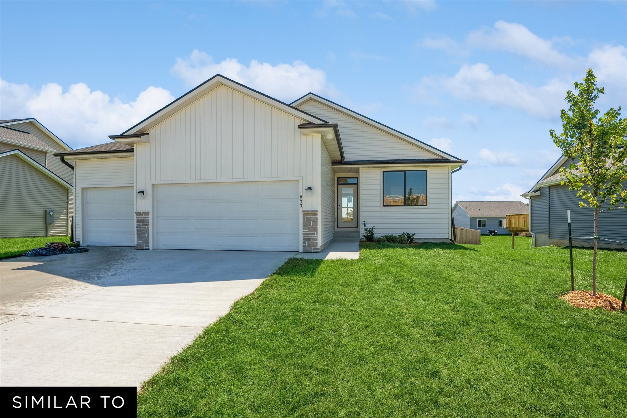 Photo 1 of 35 — 1906 E Clinton Place, Indianola, IA 50125