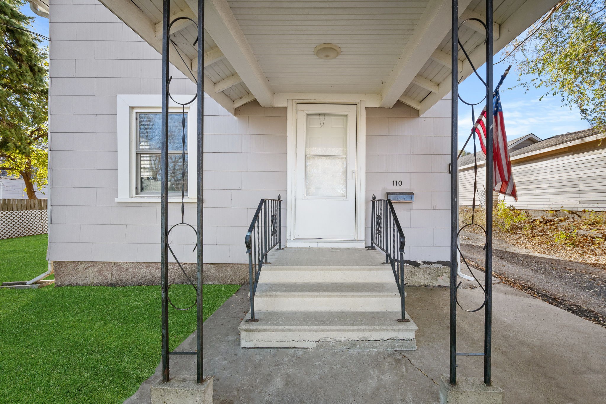 110 Seneca Avenue, Des Moines, Iowa image 3