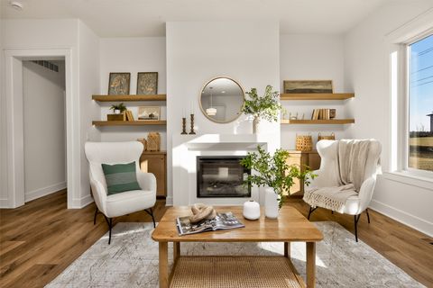 16212 Ironwood Lane Urbandale IA 50323