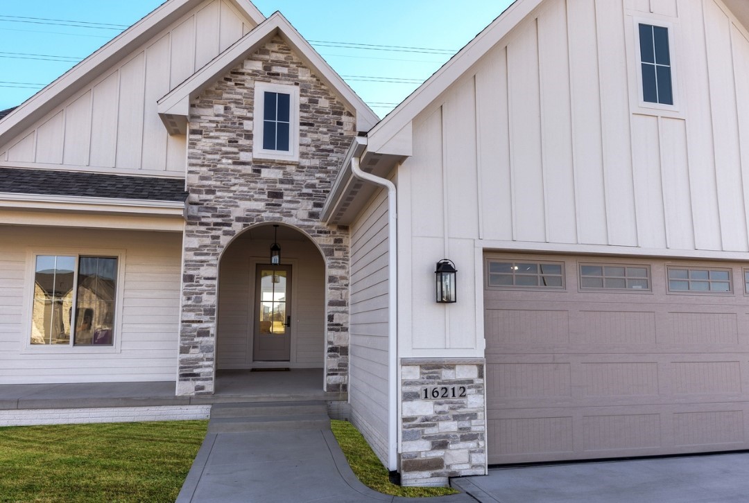 16212 Ironwood Lane