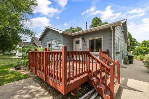 Single Family Residence in Des Moines IA 2746 Lyon Street.jpg