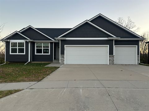 106 Braeburn Circle Norwalk IA 50211