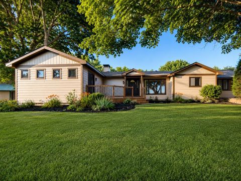 Homes For Sale - 10050 NE University Avenue<br/> Runnells, IA 50237