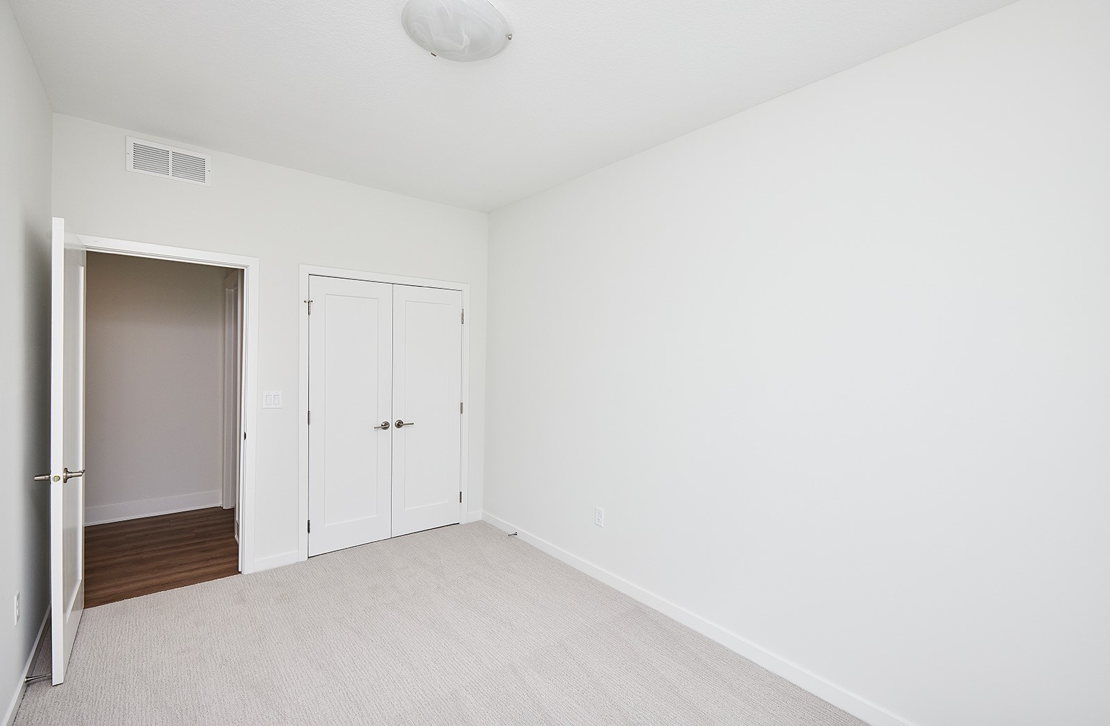 814 E 2nd Street, Des Moines, Iowa image 24