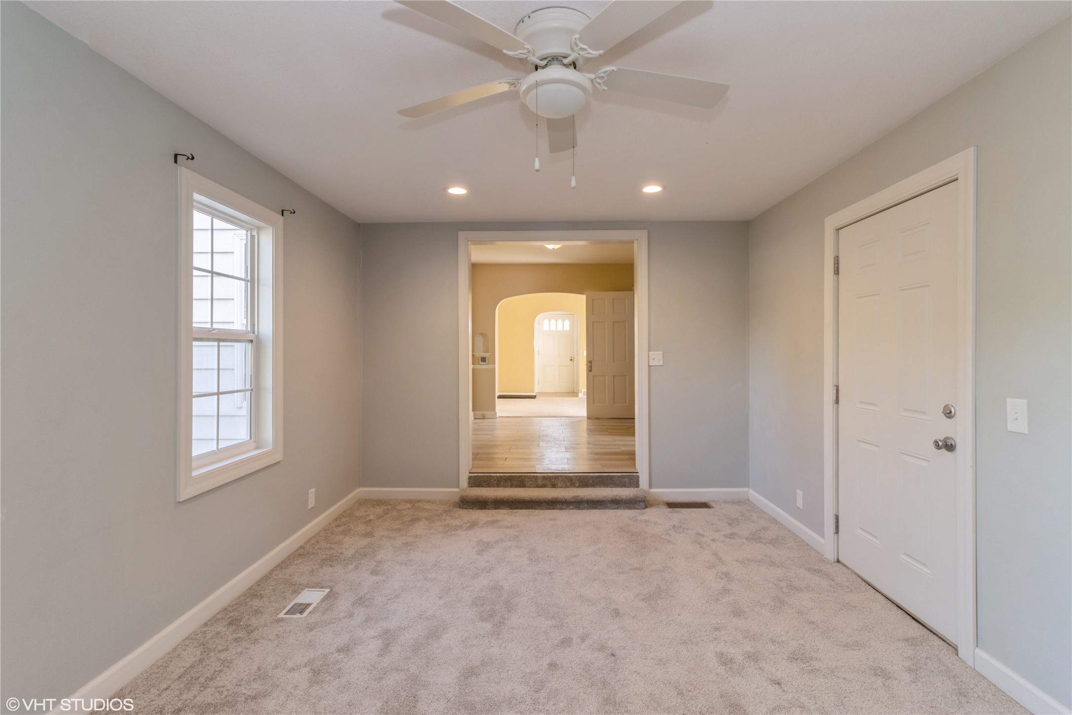 426 S Ankeny Boulevard