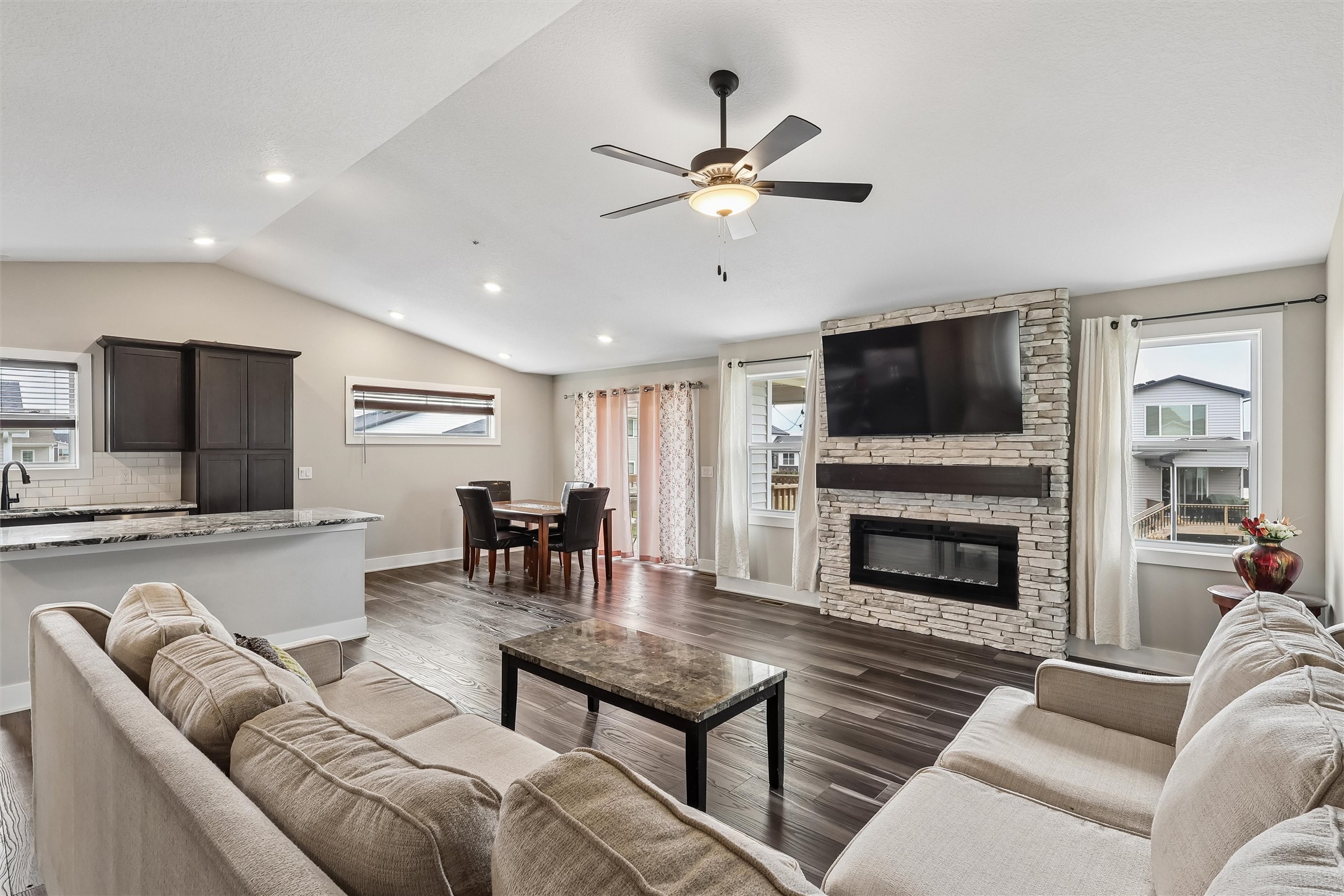 706 NE Country Meadow Drive