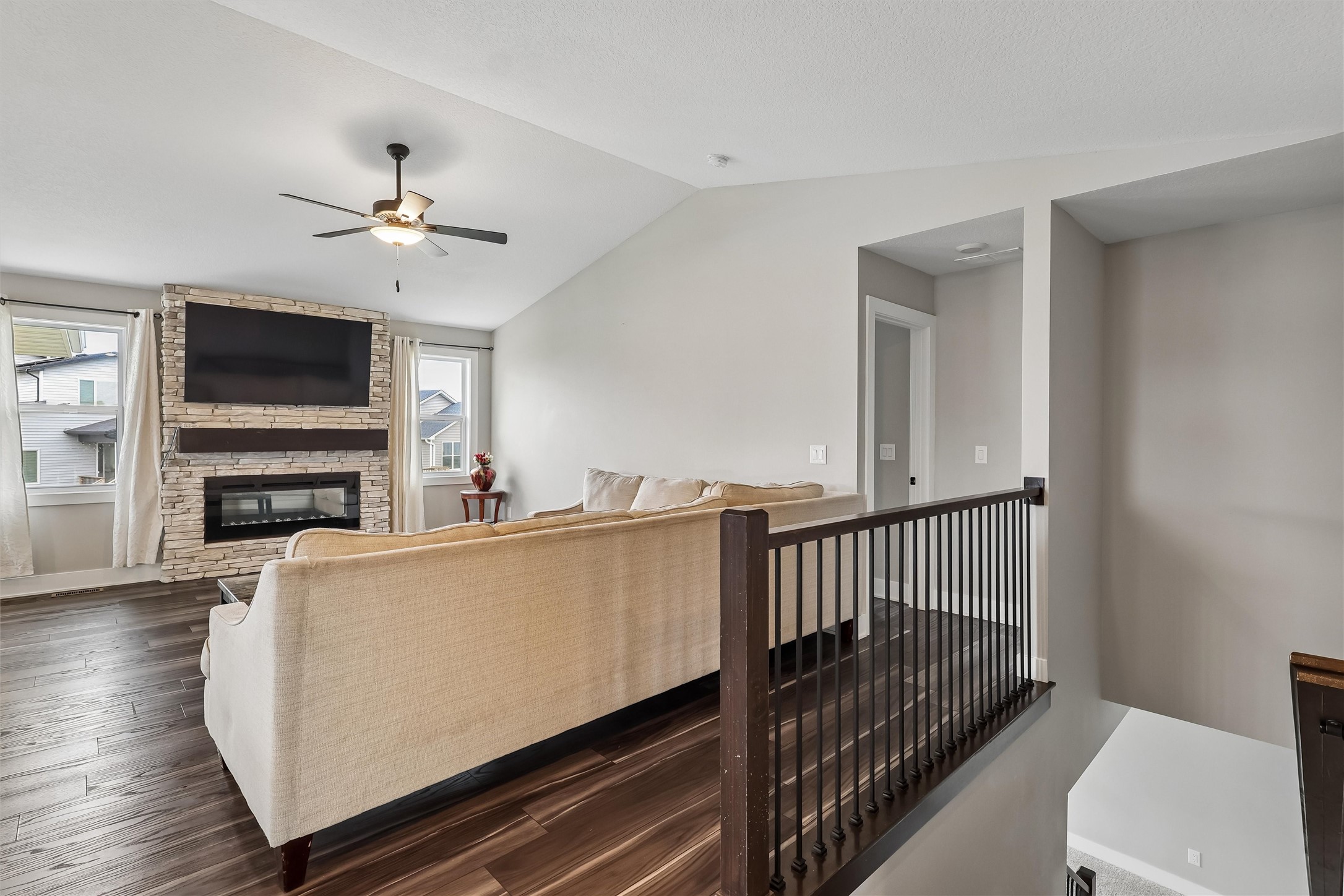 706 NE Country Meadow Drive