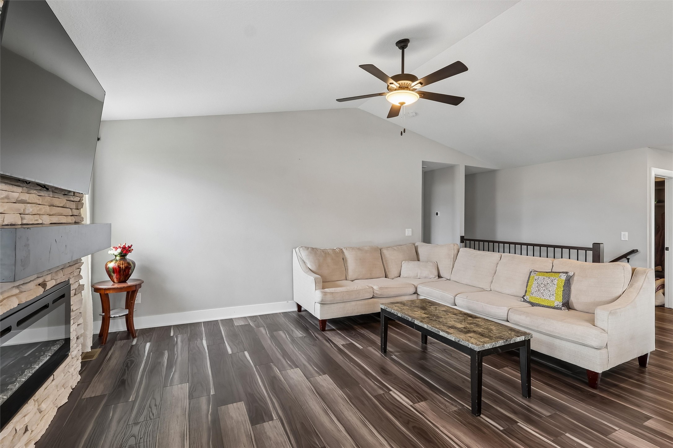 706 NE Country Meadow Drive