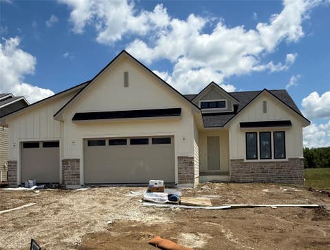 Homes For Sale - 1344 S Lotus Place<br/> West Des Moines, IA 50266