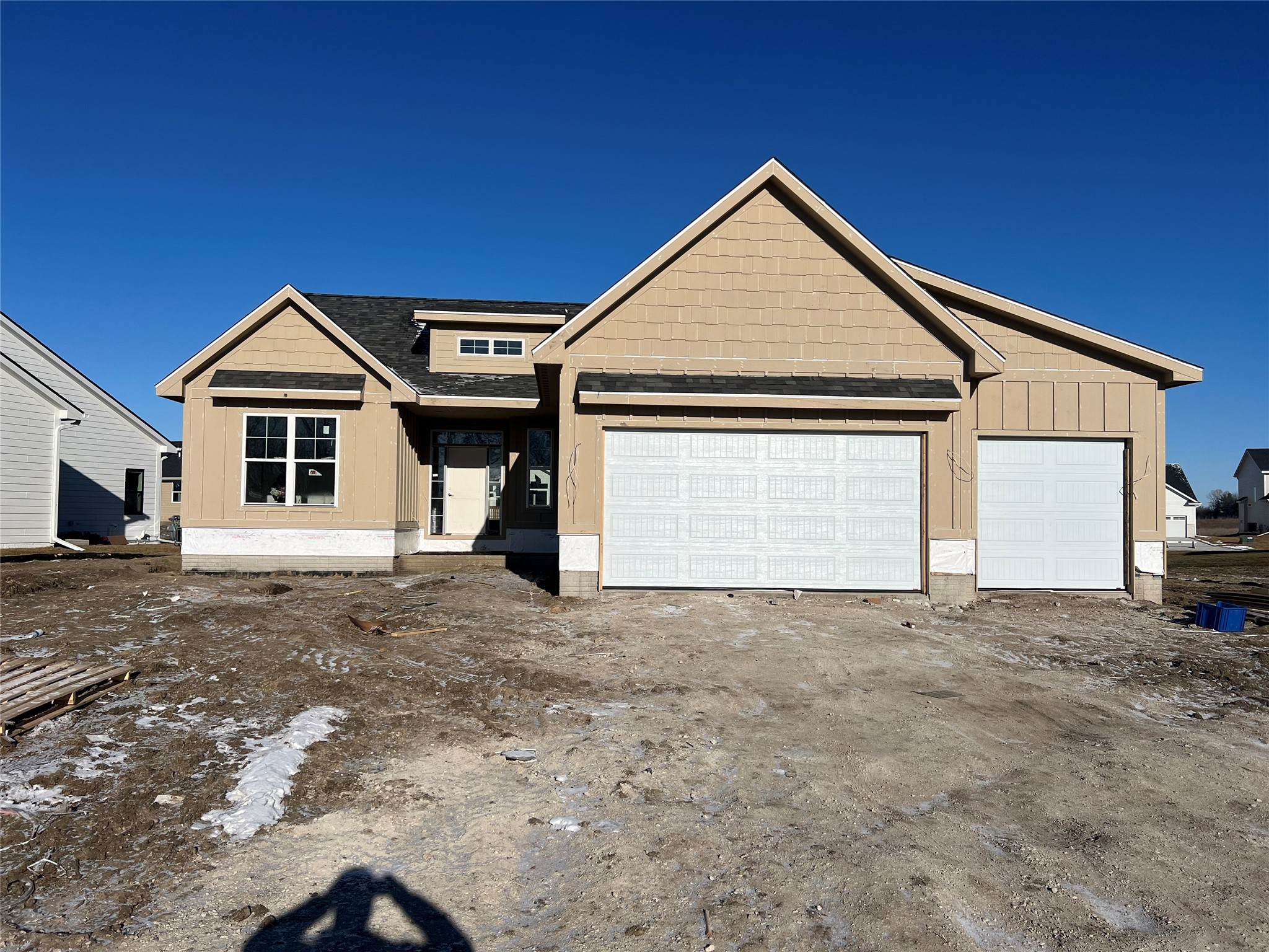 1395 NW Red Oak Drive, Waukee, Iowa image 1