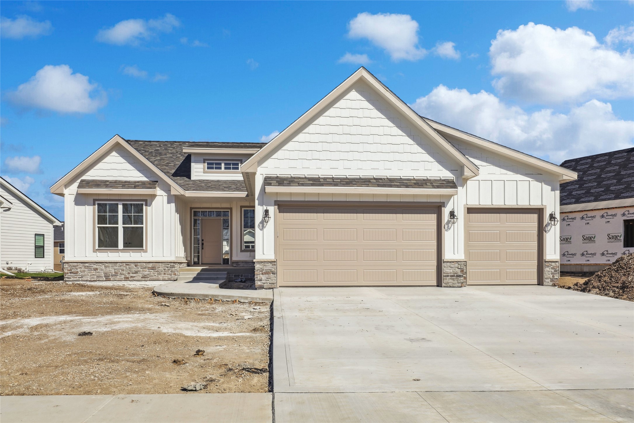 1395 NW Red Oak Drive