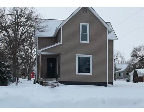 Homes For Sale - 706 W Church Street<br/> Marshalltown, IA 50158