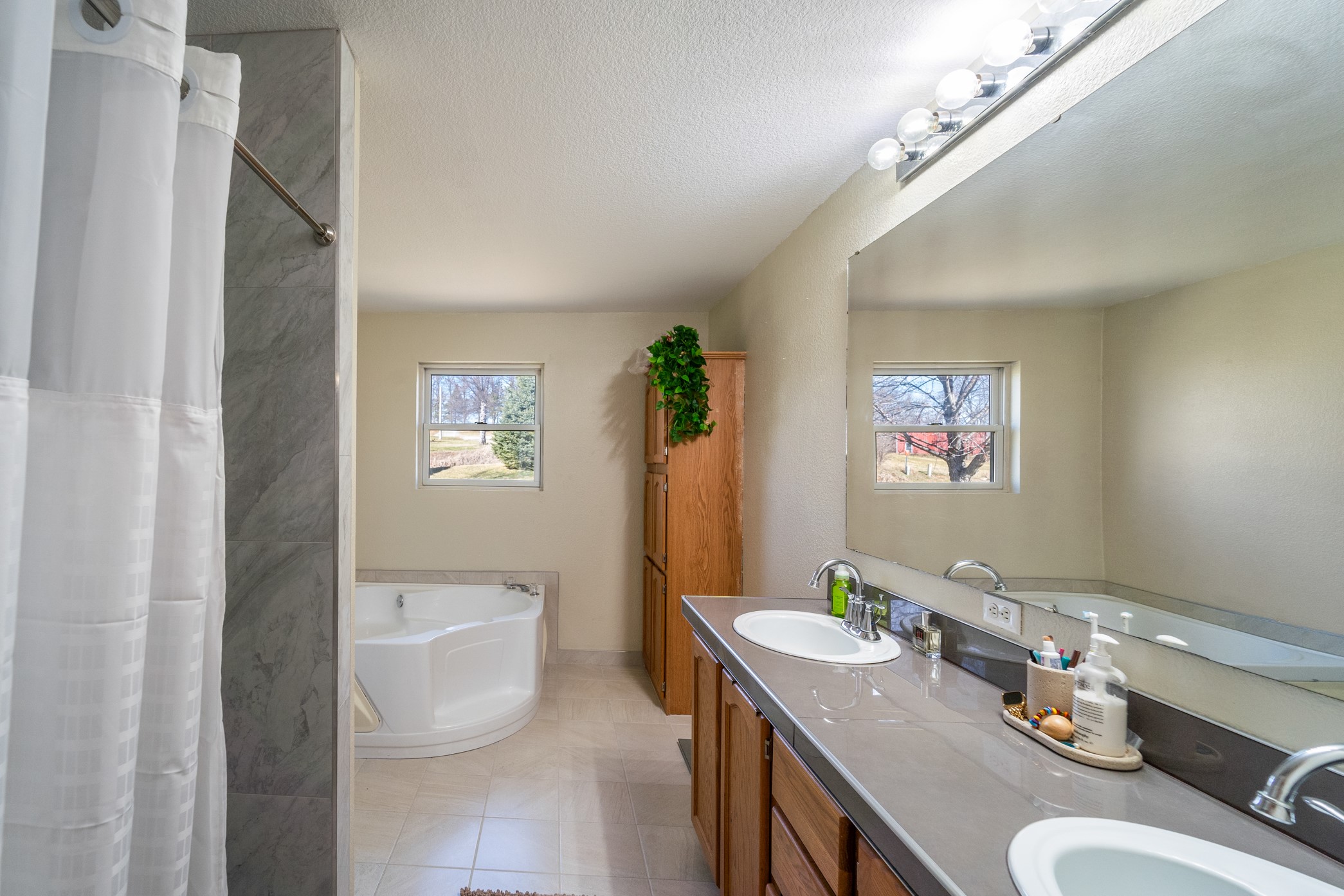 1670 Lucas Drive, Knoxville, Iowa image 15