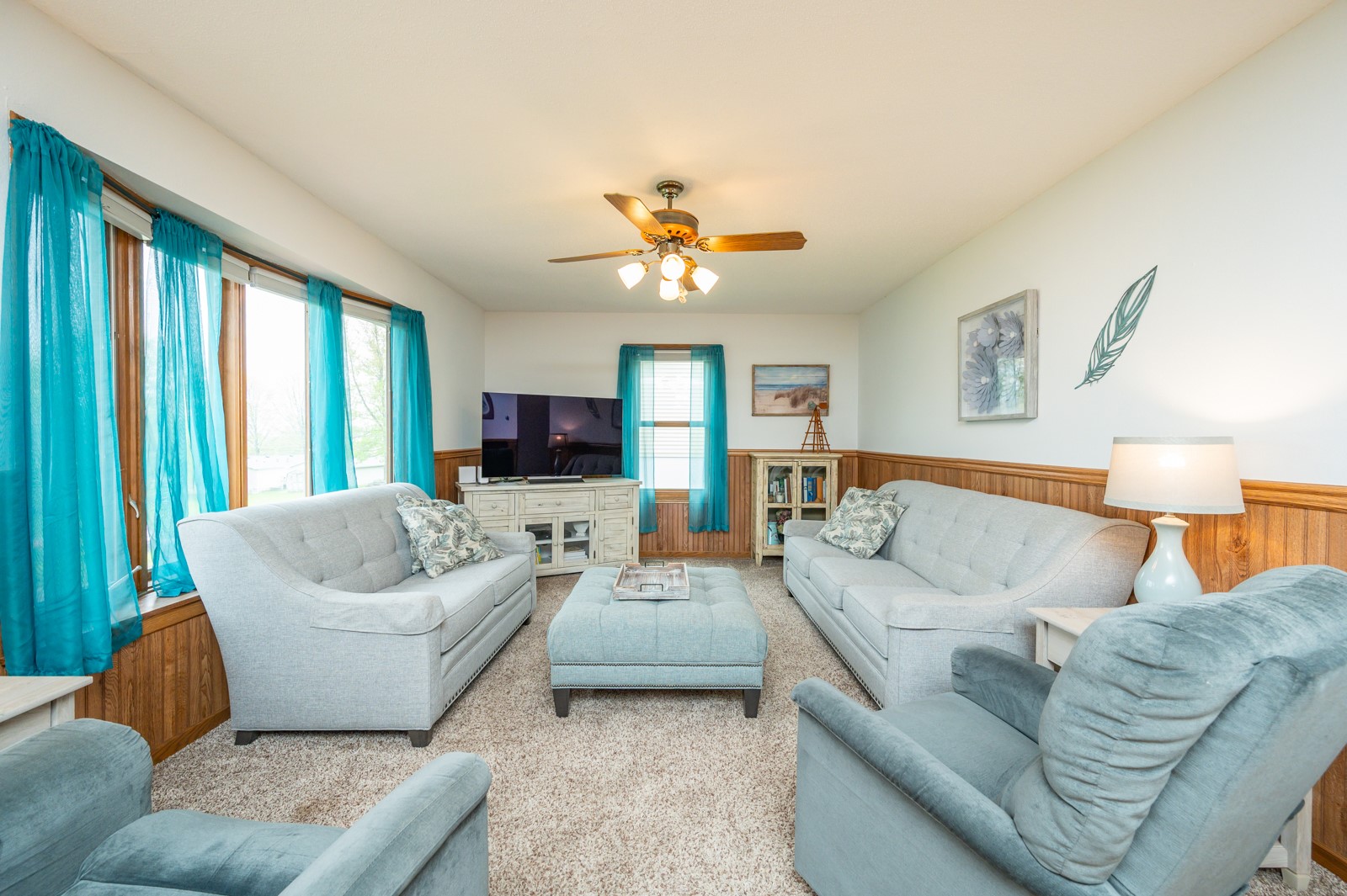 209 S Vine Avenue, Lacona, Iowa image 3