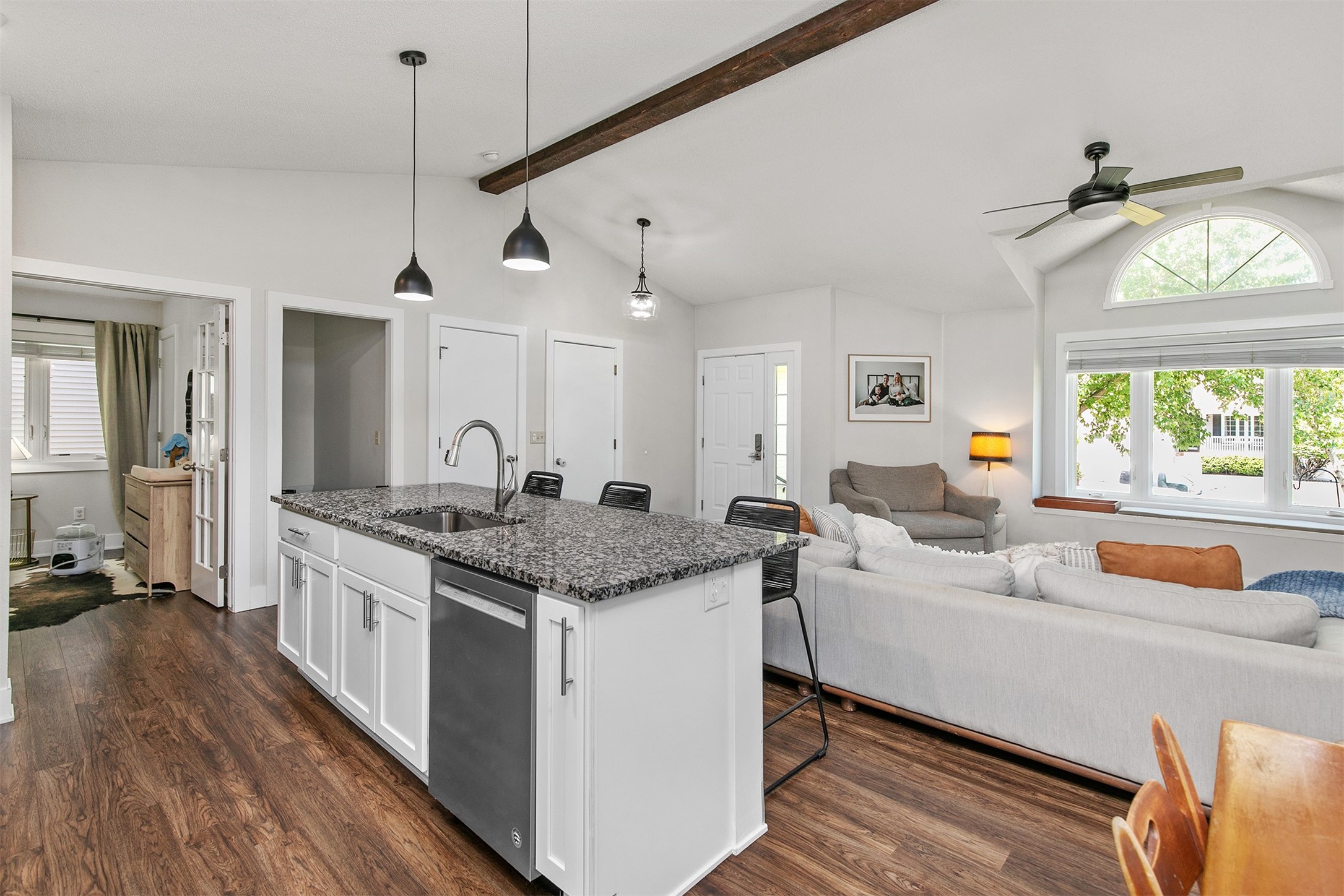 4670 Meadow Valley Drive, West Des Moines, Iowa image 11