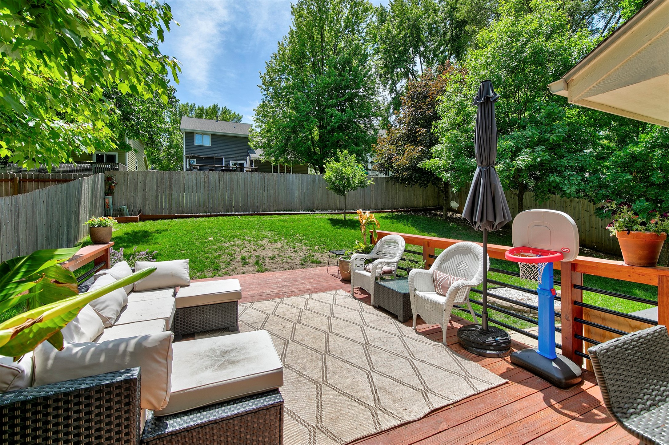 4670 Meadow Valley Drive, West Des Moines, Iowa image 27