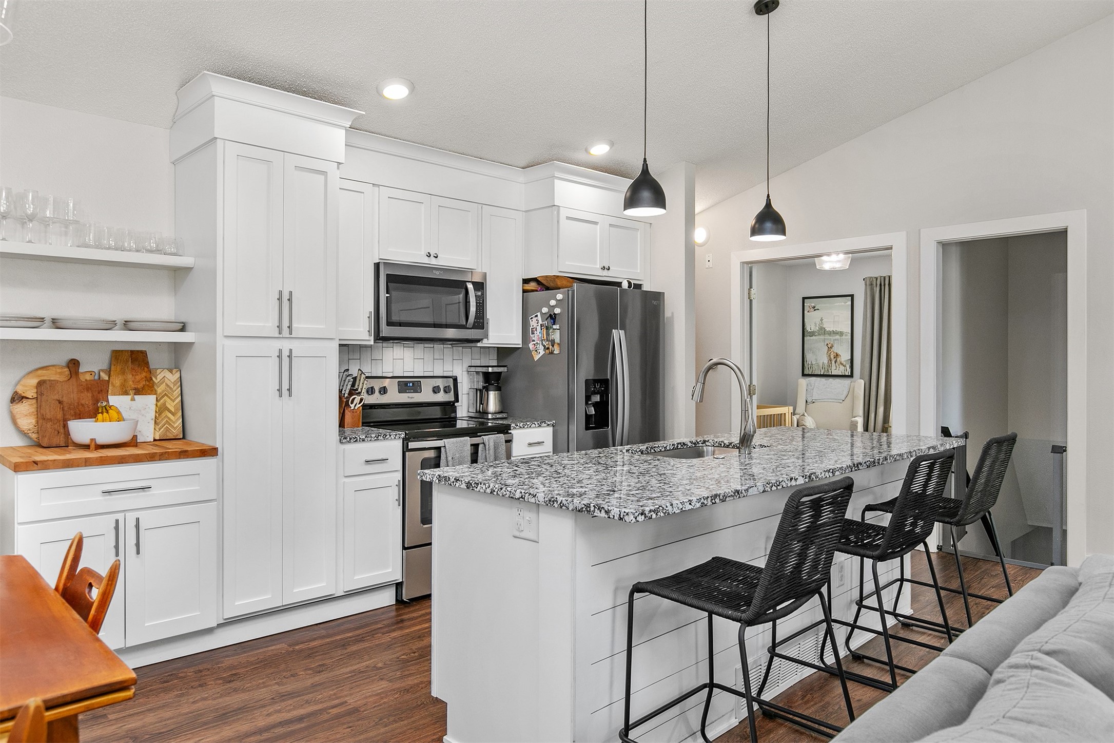 4670 Meadow Valley Drive, West Des Moines, Iowa image 7