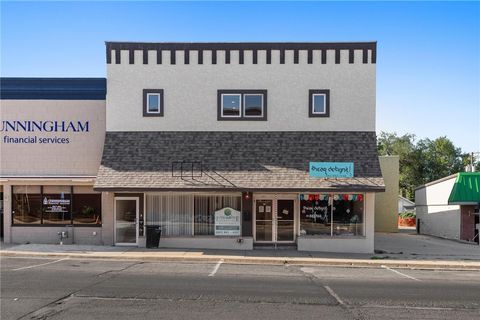 307 E Main Street Knoxville IA 50138